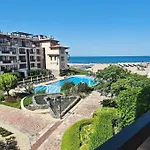 Oasis Sea&beach Deluxe * Lozenets