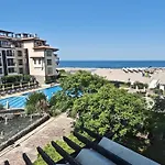 Oasis Sea&beach Deluxe * Lozenets