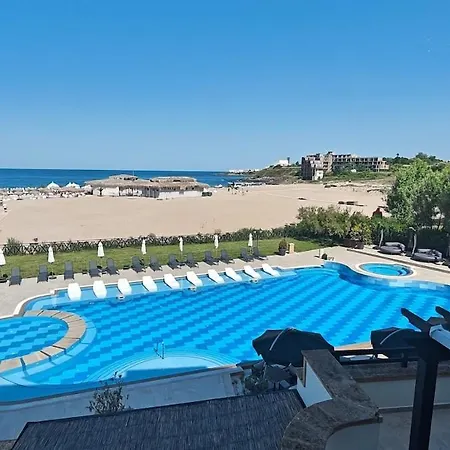 Oasis Sea&beach Deluxe Lozenets