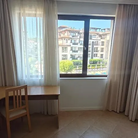 Oasis Sea&beach Deluxe Lozenets